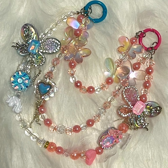 Handmade Phone Chain - Picture 1 of 1